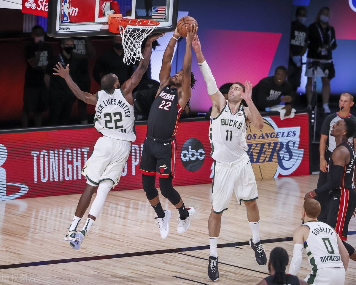 人遭遇雄鹿逆转，米德尔顿杀死比赛