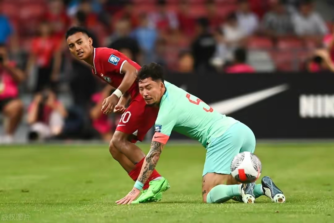 机会渺茫！对手实力悬殊，球队艰难奋战，赛场沦陷难免？(搓球打法教学视频教程)