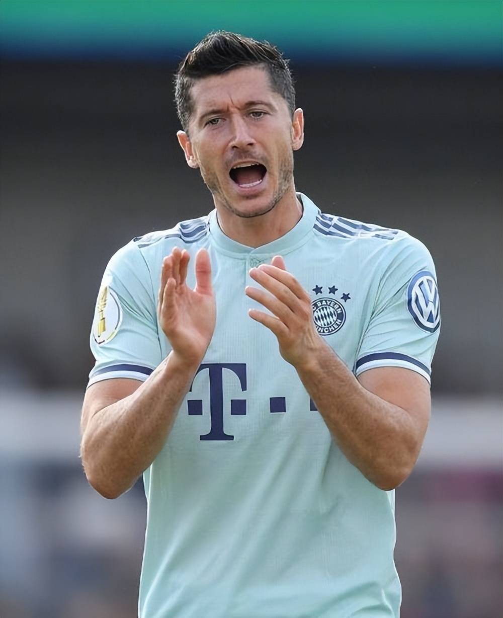 西甲新星崛起，领头羊频频上演胜利的简单介绍