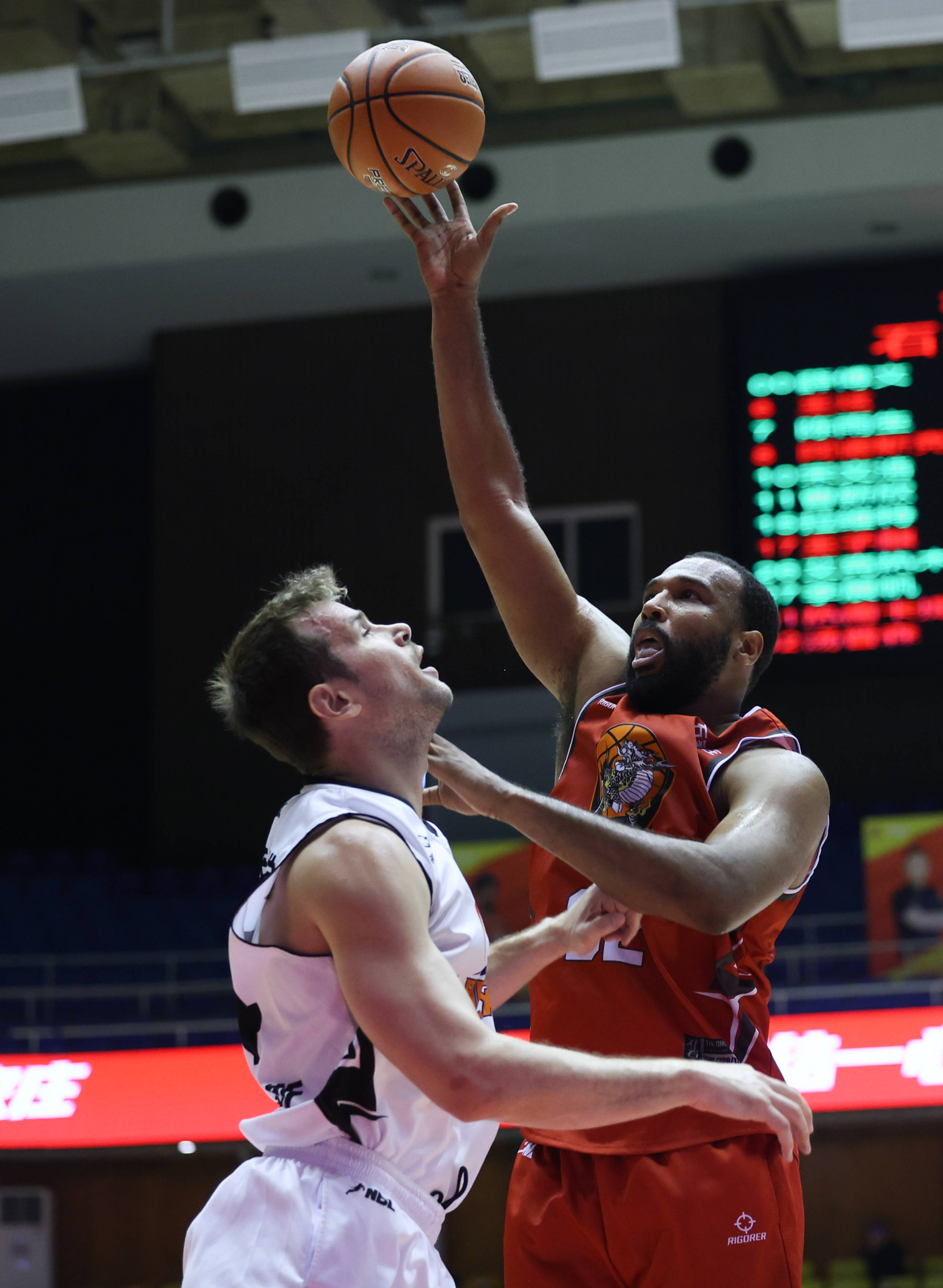 大发娱乐-河北男篮再次逆袭,喜迎新一轮比赛视频